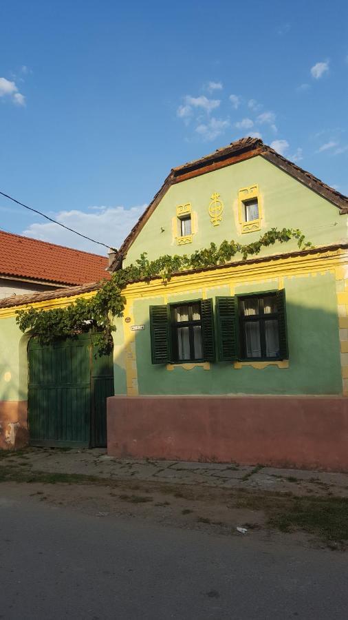 Valchid Guest House Exterior photo