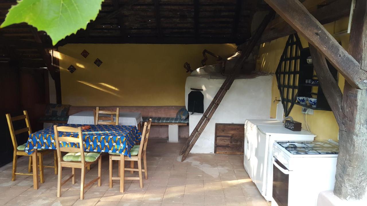 Valchid Guest House Exterior photo