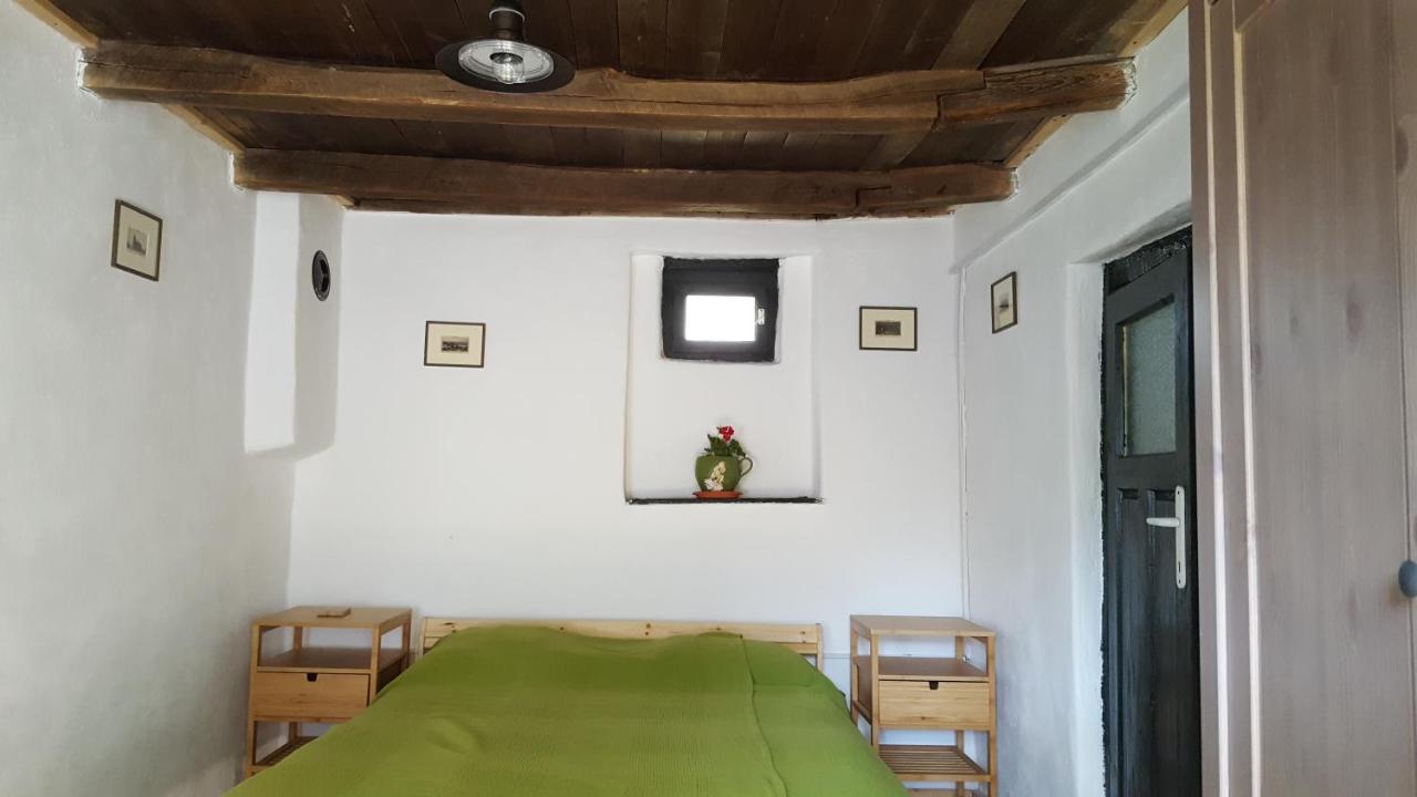 Valchid Guest House Exterior photo