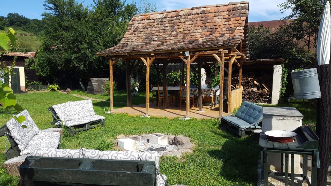 Valchid Guest House Exterior photo